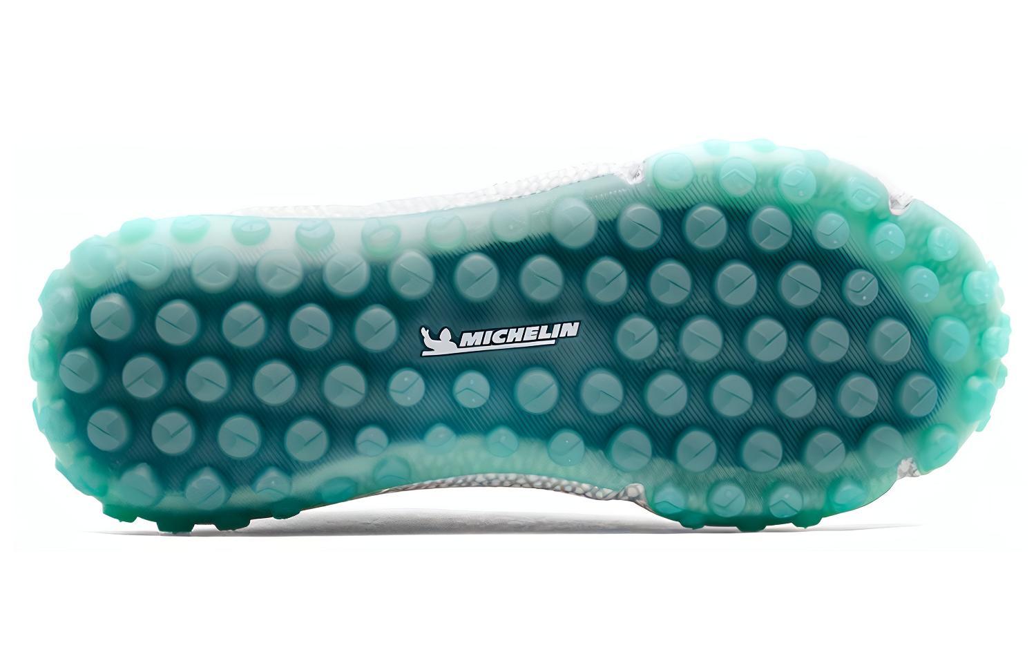 Purchase Under Armour HOVR Summit Fat Tire Cuff ''Omega Arancione'' 3022945-800