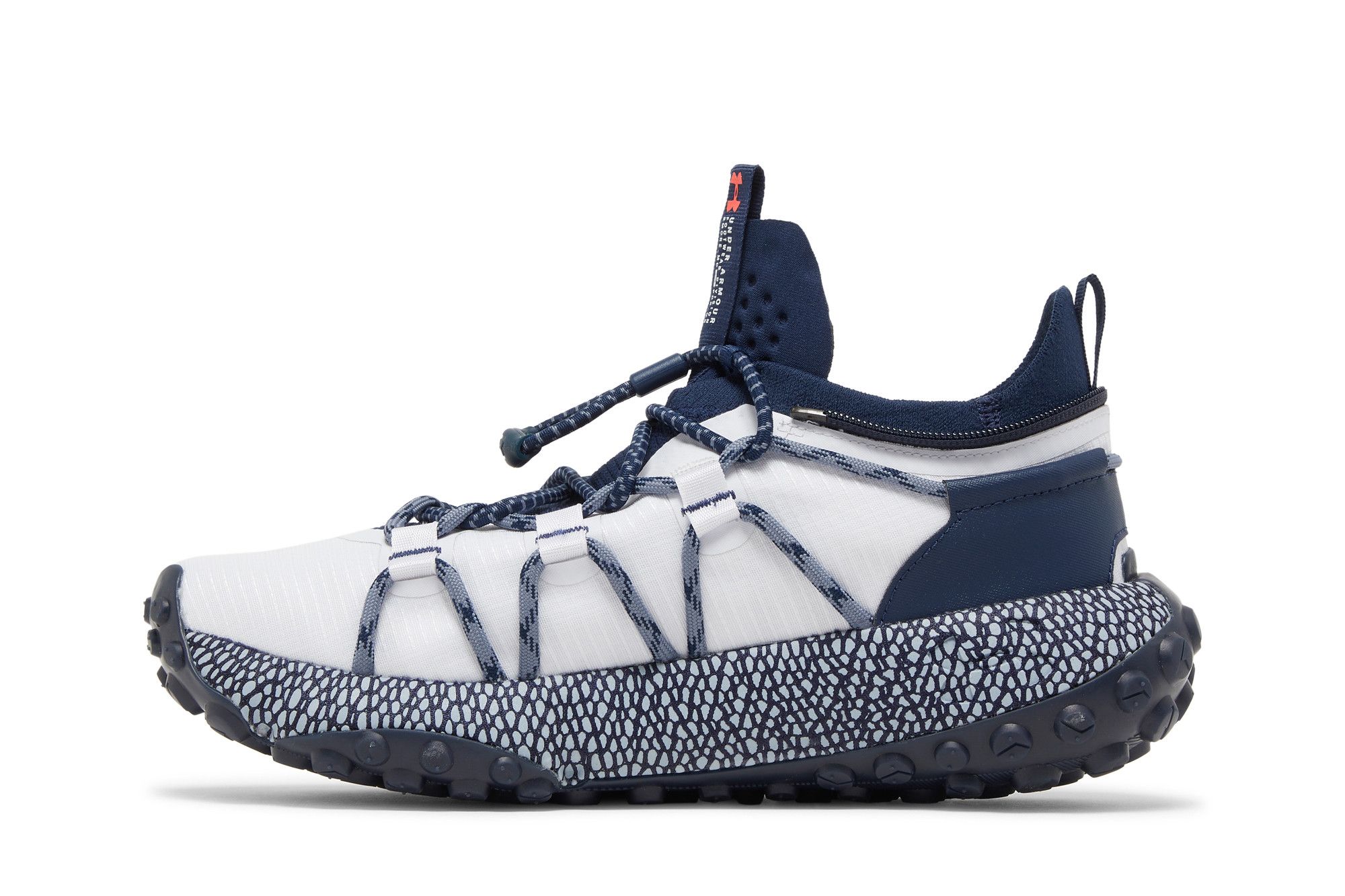 Lookbook Under Armour HOVR Summit Fat Tire Cuff ''Weiß Akademie'' 3022945-102