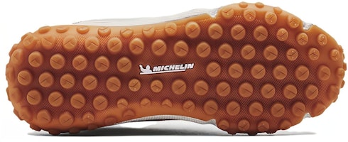 Under Armour HOVR Summit Fat Tire Delta 'Abu Hantu Putih Onyx' 3024921-101 Purchase Under Armour HOVR Summit Fat Tire Delta 'Abu Hantu Putih Onyx' 3024921-101