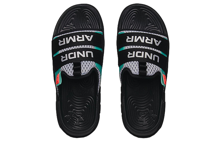 Shop Under Armour Alpha 運動拖鞋 黑灰