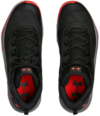 Under Armour Jet 中幫減震防滑耐磨實戰籃球鞋 黑紅 Lookbook Under Armour Jet 中幫減震防滑耐磨實戰籃球鞋 黑紅