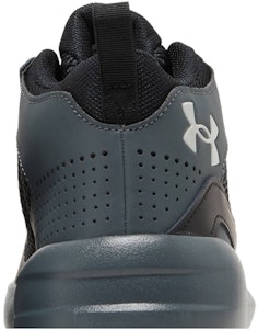 安德瑪 Lockdown 5 '黑色暗灰' 3023949-001 Sizing 安德瑪 Lockdown 5 '黑色暗灰' 3023949-001