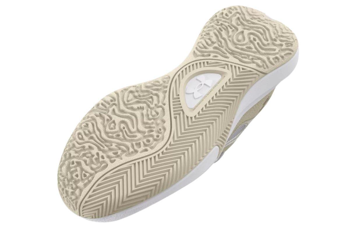 Shop Under Armour 時尚萬用 減震防滑耐磨 中筒 籃球鞋 男款 白色