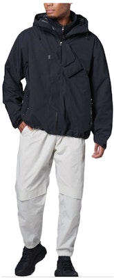 Under Armour Logo Waterproof Hoodie Jacket Unisex Black with Necklace Gift 1387991-001() Sizing Under Armour Logo Waterproof Hoodie Jacket Unisex Black with Necklace Gift 1387991-001()