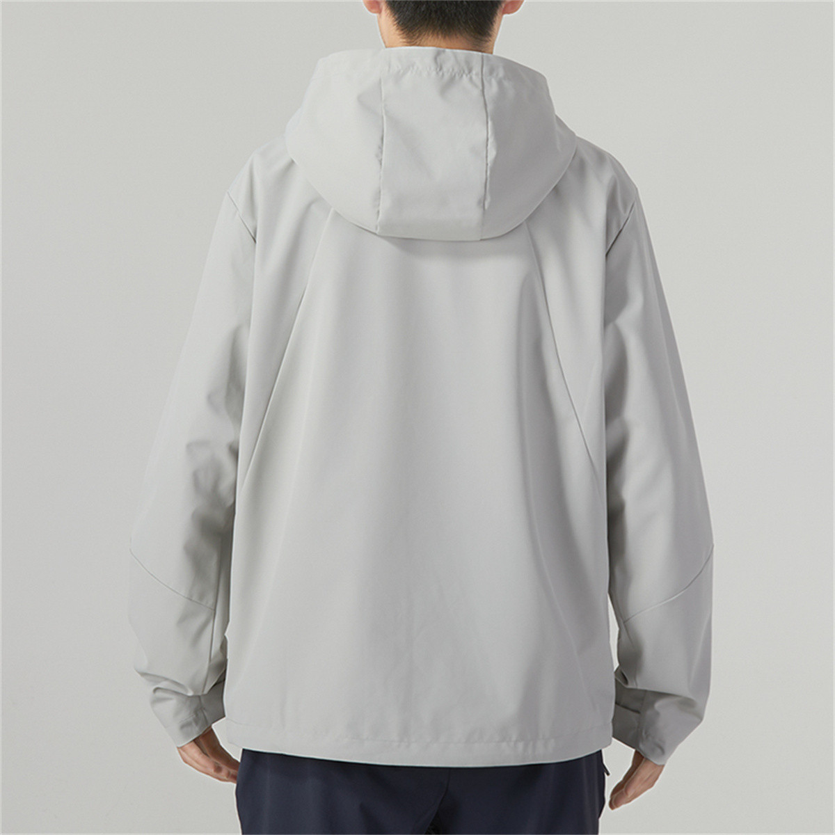 Sizing Under Armour 寬鬆版跑步健身外套 灰色附禮袋 23600401-009