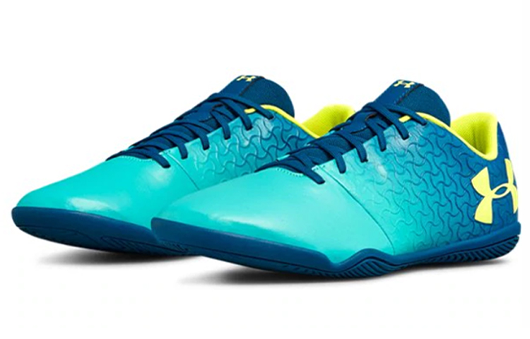 Lookbook Under Armour Magnetico Select IN Sports Shoes Blue 3000117-300