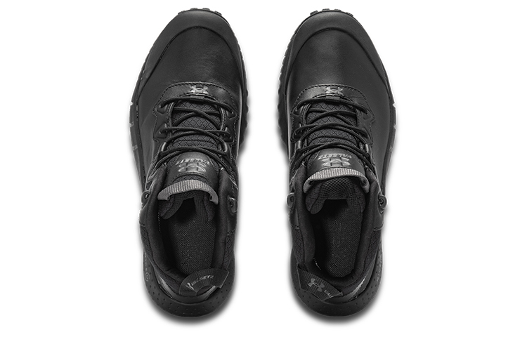 Shop Under Armour Micro G Valsetz 中筒皮革運動鞋 '黑色噴射灰' 3024334-001