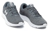 Lookbook Under Armour Mojo 2 'Sepatu Lari Abu-Abu Low-Top' 3024134-102