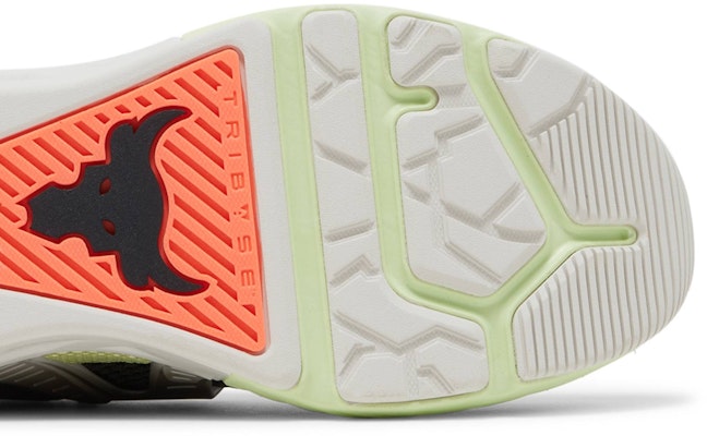 Under Armour Project Rock 4 Mana 'Baroque Green' Hijau Tua 3025940-304 Purchase Under Armour Project Rock 4 Mana 'Baroque Green' Hijau Tua 3025940-304