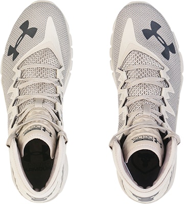 Under Armour Project Rock Delta 'City Khaki' Sneakers Olahraga 3020175-200 Lookbook Under Armour Project Rock Delta 'City Khaki' Sneakers Olahraga 3020175-200