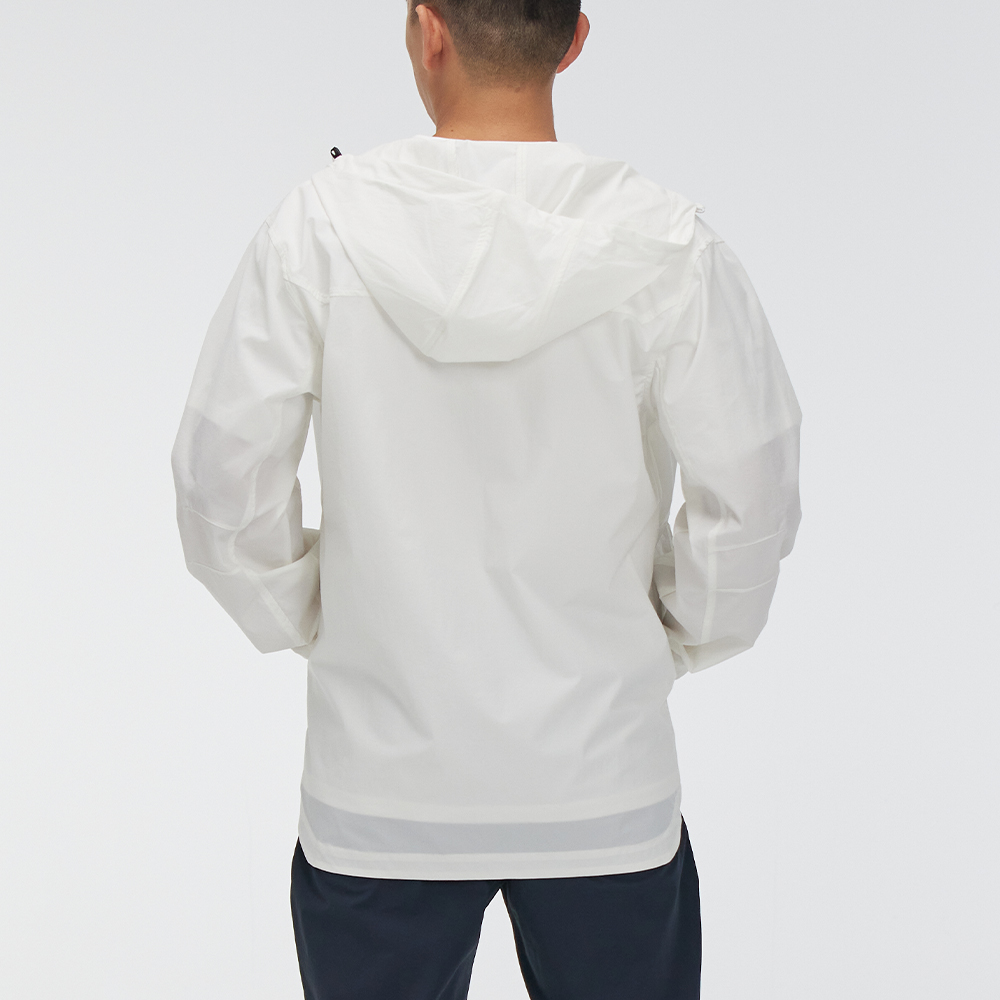 Details for 安德玛反光标白色户外防水跑步训练夹克 21600411-100
