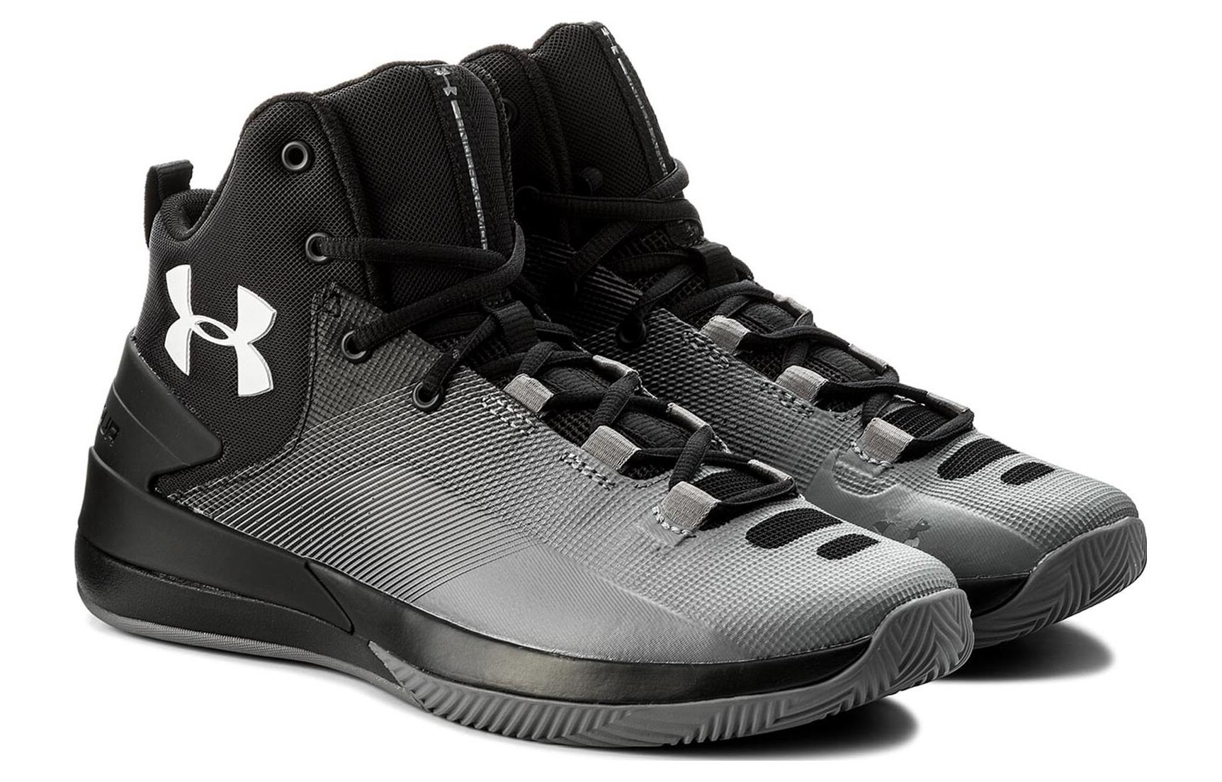 Lookbook 安德玛火箭3代“黑色” 3000087-005