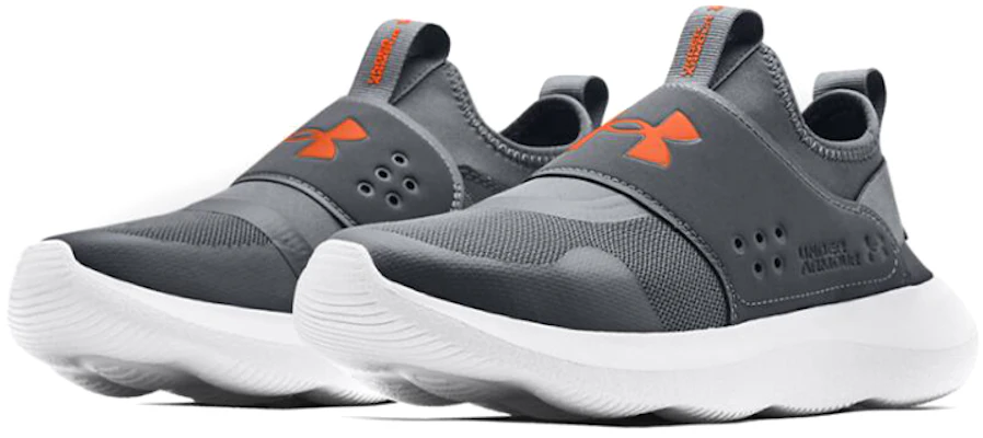 Under Armour Runplay 'Abu-Abu' Sepatu Lari 3024870-104 Lookbook Under Armour Runplay 'Abu-Abu' Sepatu Lari 3024870-104