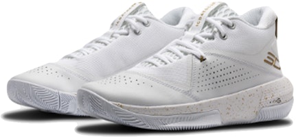 安德玛 SC 3zer0 IV 篮球鞋 3023917-103 Lookbook 安德玛 SC 3zer0 IV 篮球鞋 3023917-103