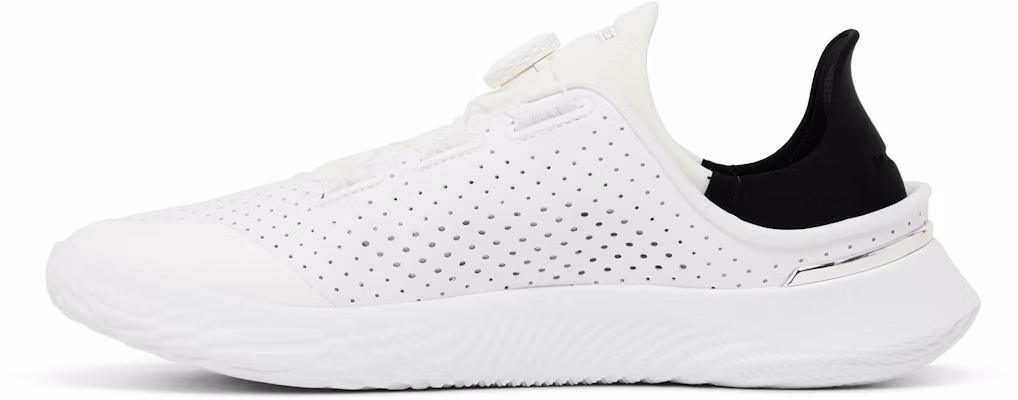 Under Armour SlipSpeed 'Blanco Negro' 3027049-101 Lookbook Under Armour SlipSpeed 'Blanco Negro' 3027049-101