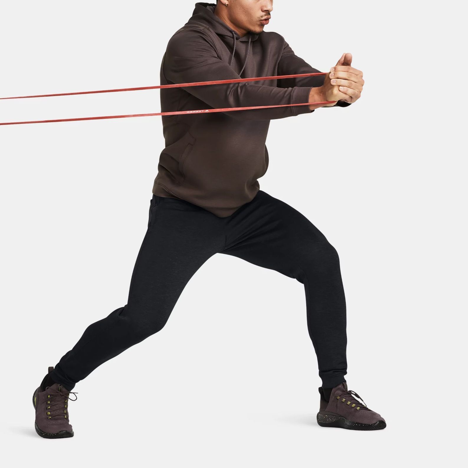 Sizing Under Armour Solid Brown Casual Sweatshirt 1379668-057