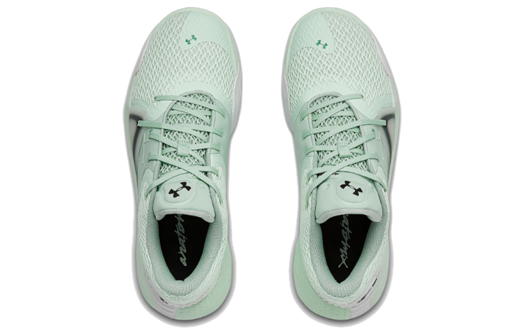 Shop Under Armour Spawn 2 低筒 復古籃球鞋 男女同款 玻璃藍