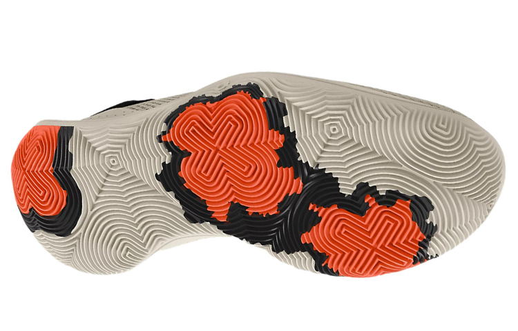 UA Spawn 4 'Peak White' 圖 5