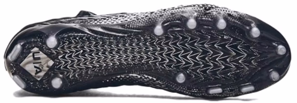Under Armour Spotlight Clone 3.0 MC ''Schwarz Metallic Silber'' 3026334-001 Details for Under Armour Spotlight Clone 3.0 MC ''Schwarz Metallic Silber'' 3026334-001