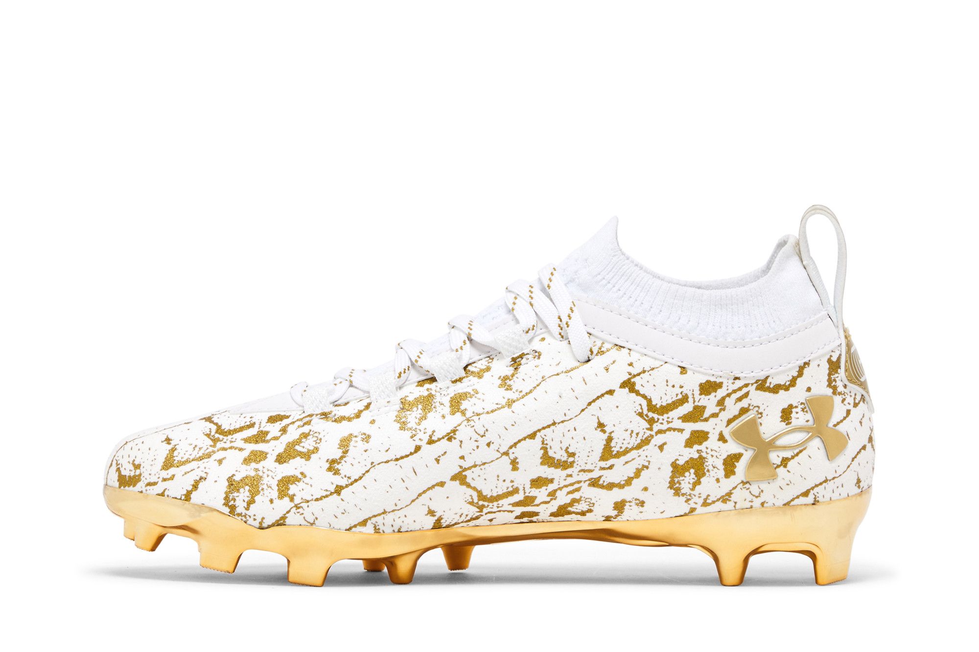 Lookbook Under Armour Spotlight Lux Suede 2.0 ''Wit Metallic Goud'' 3024251-100