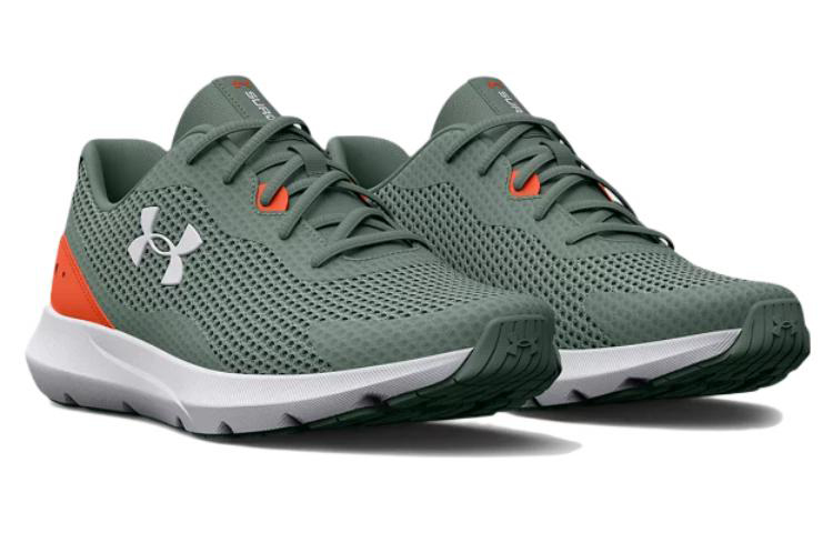 Lookbook UAサージ3 グリーン 3024883-300