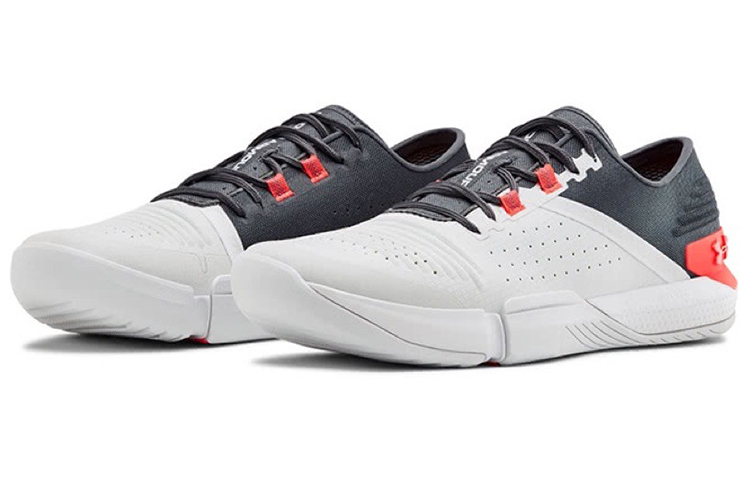 Lookbook Under Armour Tribase Reign 低筒訓練鞋 黑白紅
