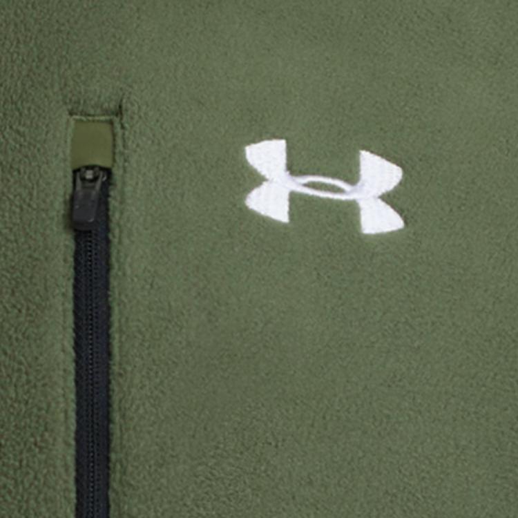 Shop Under Armour UA BF 復古綠色保暖休閒運動外套 1389308-390