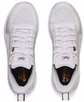 Shop Under Armour UA Harper 6 休閒草地鞋「白色款」 3024321-101