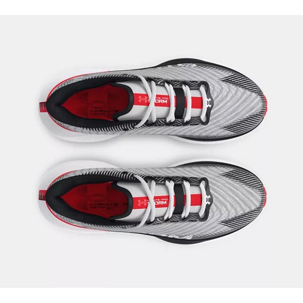 Lookbook Under Armour UA Infinite Pro Storm 跑鞋 灰色 3027588-100