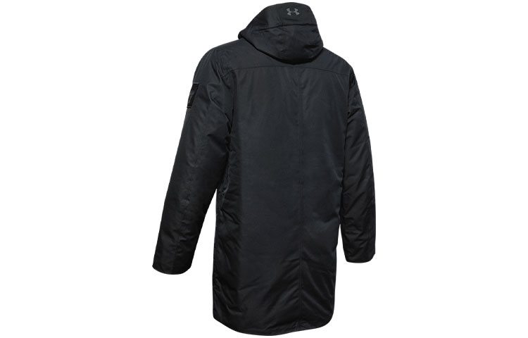 Lookbook Chaqueta Capucha Resistente al Agua Under Armour UA Project Rock 700 Invierno Negra. 1346093-001