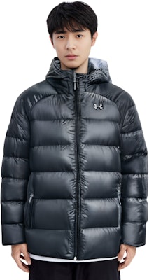 Under Armour UA Chaqueta Acolchada con Capucha Negra Resistente al Viento y Cálida. 1364903-003 1