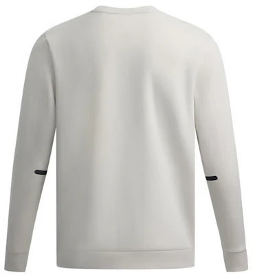 Under Armour 男女白色圓領衛衣 - 舒適保暖含禮袋 1381688-110 Lookbook Under Armour 男女白色圓領衛衣 - 舒適保暖含禮袋 1381688-110