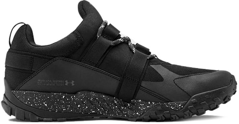 安德玛 Valsetz Trek 黑色 3022620-001 Order 安德玛 Valsetz Trek 黑色 3022620-001