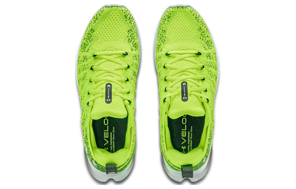 Shop UAベロシティ3 ハイビズイエローアンスラサイト 3026117-304