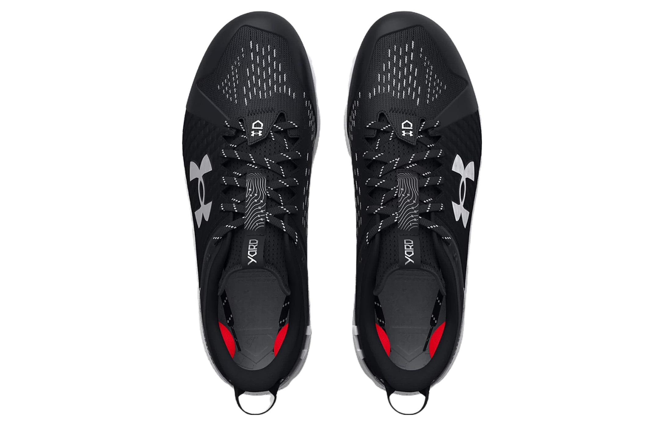 Lookbook Under Armour Yard Low MT TPU 'Hitam Putih' 3025591-001