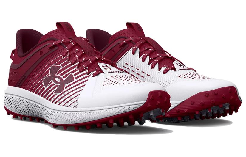 Lookbook Under Armour Yard TF ''Cardinal Weiß'' 3025593-600