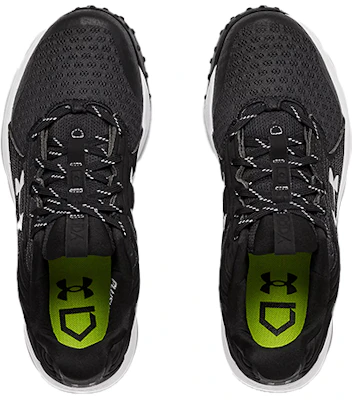 Under Armour 庭院草皮 黑白 Shop Under Armour 庭院草皮 黑白