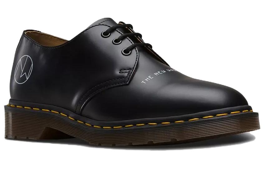 Order UNDERCOVER x Dr. Martens 1461 3-Eye ''Zwart'' 24960001