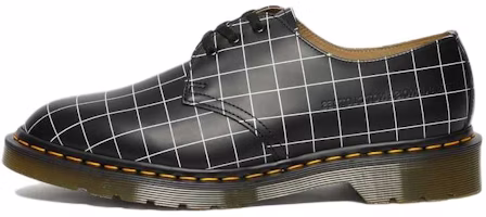Undercover x Dr. Martens 1461 ''70s Cinema - Hitam' 27999001 Buy Undercover x Dr. Martens 1461 ''70s Cinema - Hitam' 27999001