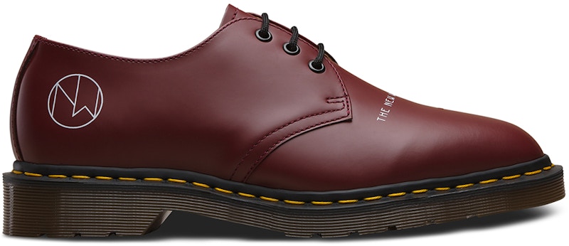 UNDERCOVER x Dr. Martens 1461 'Cherry Red' 24960600