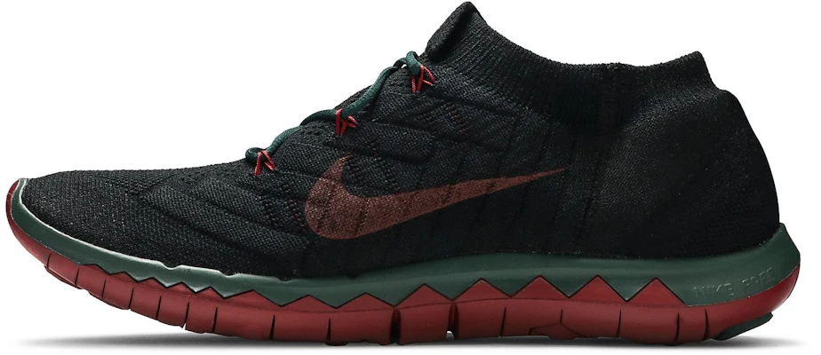 UNDERCOVER x Gyakusou x Nike Free 3.0 Flyknit ''Noir Rouge Vert'' 810821-006 Lookbook UNDERCOVER x Gyakusou x Nike Free 3.0 Flyknit ''Noir Rouge Vert'' 810821-006