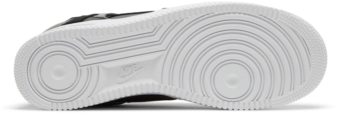 언더커버 x 나이키 에어포스 1 로우 "블랙" DQ7558-002 Shop 언더커버 x 나이키 에어포스 1 로우 "블랙" DQ7558-002