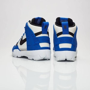 UNDERCOVER×Nike SFBジャングルダンク (白) 910092-100 Shop UNDERCOVER×Nike SFBジャングルダンク (白) 910092-100