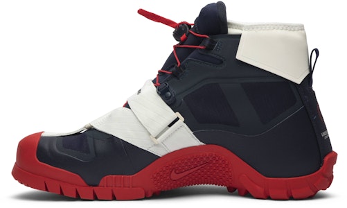 UNDERCOVER x Nike SFB Mountain 'Obsidian Merah' BV4580-400 Lookbook UNDERCOVER x Nike SFB Mountain 'Obsidian Merah' BV4580-400