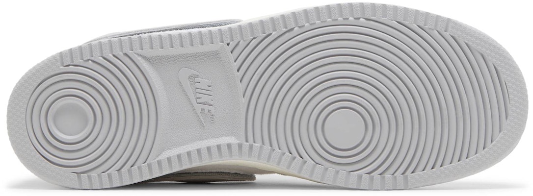 Union LA x Air Jordan 1 KO Low 'Putih Neutral Grey' DO8912-101 Shop Union LA x Air Jordan 1 KO Low 'Putih Neutral Grey' DO8912-101