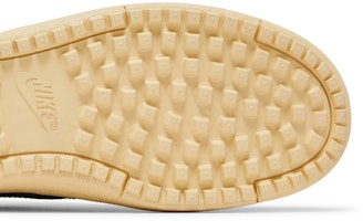 Union LA x Nike Field General 'Hitam' Sneakers FQ9003-100 Purchase Union LA x Nike Field General 'Hitam' Sneakers FQ9003-100