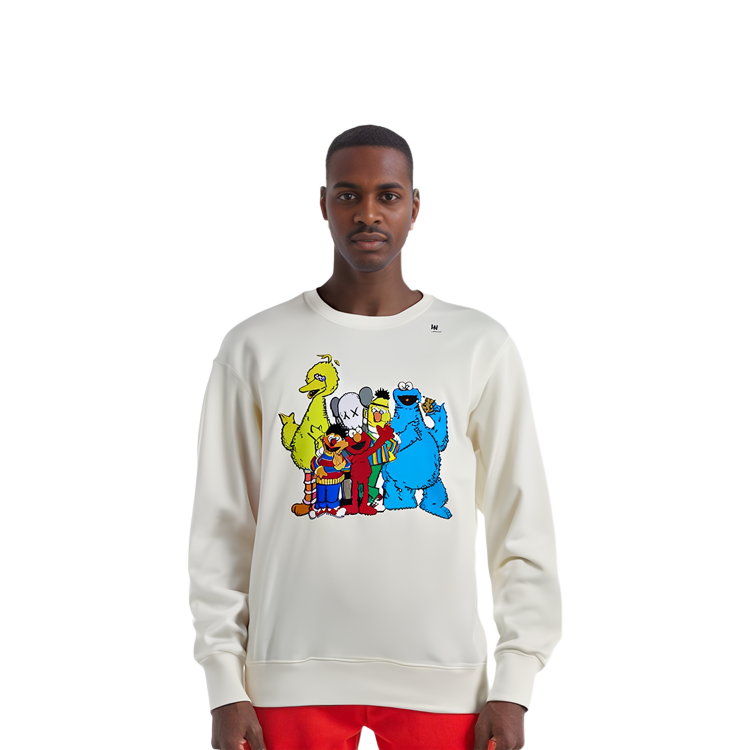 Purchase UNIQLO 卡通長袖圓領白色休閒上衣 男女款 414342-01