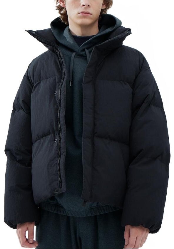 uniqlo-fw-23-u-series-black-puffer-jacket-unisex-462851-09