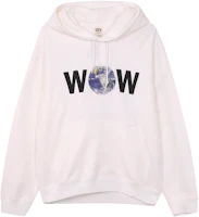 UNIQLO Letter Print Pullover Sweatshirt White (Unisex) UQ457572000-00 UNIQLO Letter Print Pullover Sweatshirt White (Unisex) UQ457572000-00