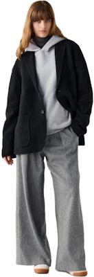 UNIQLO x Clare Waight Keller C系列 FW24 深灰色針織外套 471709-08 Purchase UNIQLO x Clare Waight Keller C系列 FW24 深灰色針織外套 471709-08